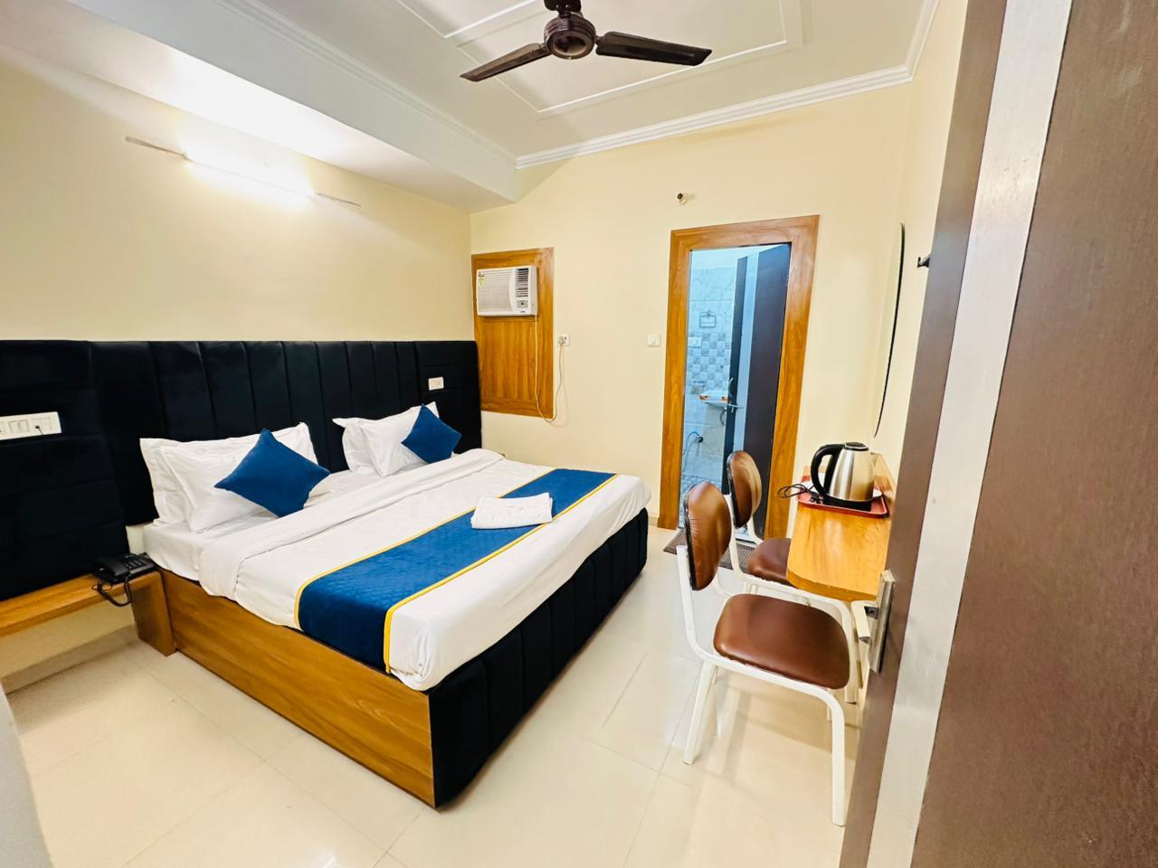 Deluxe Room View 1